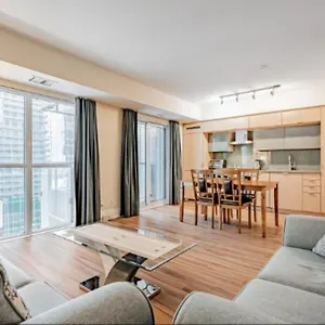 Hotel Executive 2 Beds Near Cn Tower, Rogers Centre, Scotia Area, Business District, Entertainment District, Lakeshore Toronto