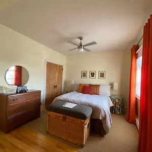 Guest house Les 3, Montreal